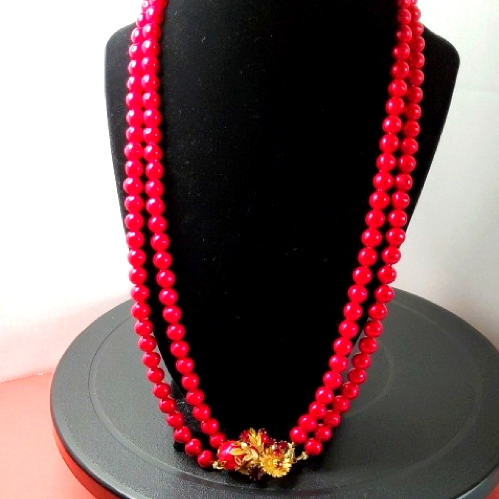 Elegant double strand red beads necklace